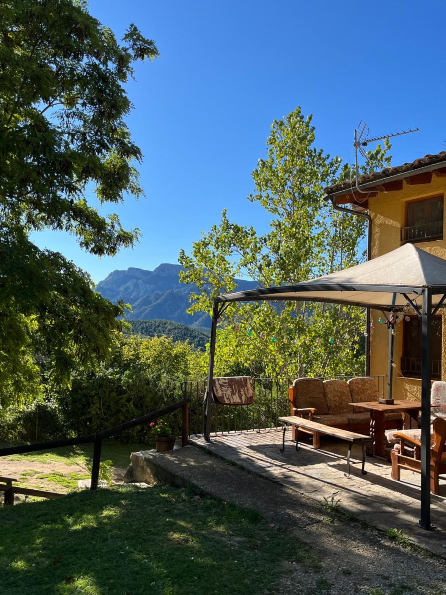 Alberg Rural Torre Del Baro San Lorenzo de Morunys Ngoại thất bức ảnh