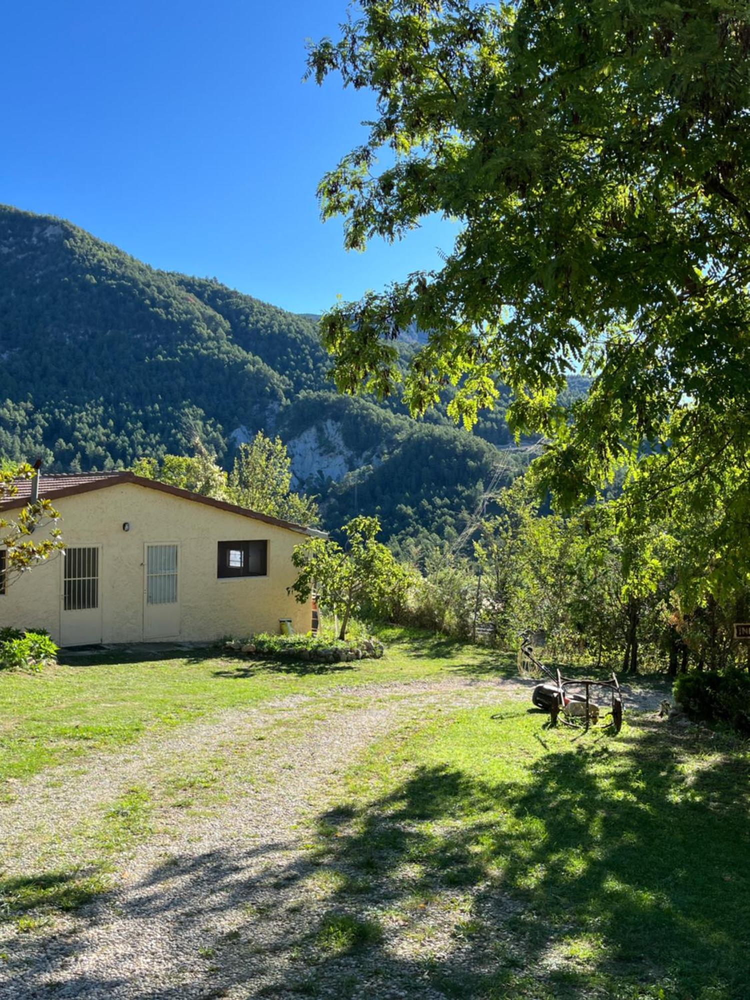 Alberg Rural Torre Del Baro San Lorenzo de Morunys Ngoại thất bức ảnh